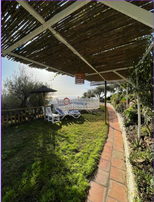 פריחיליאנה Hotel Rural Los Caracoles מראה חיצוני תמונה