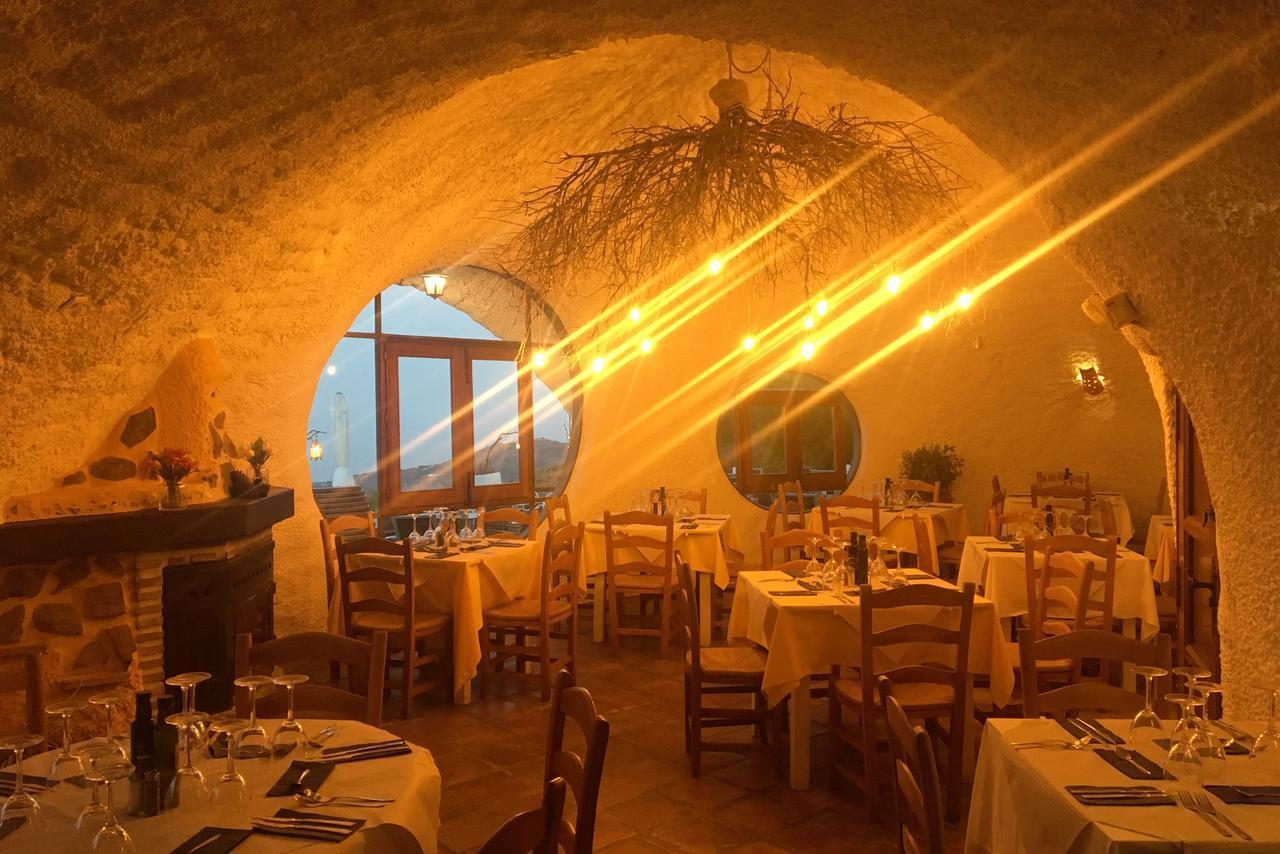 פריחיליאנה Hotel Rural Los Caracoles מראה חיצוני תמונה